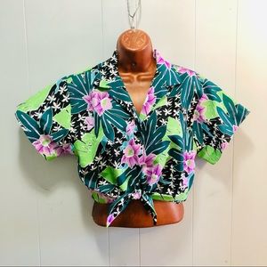 Vtg HILo Hattie cropped tie front Hawaiian shirt